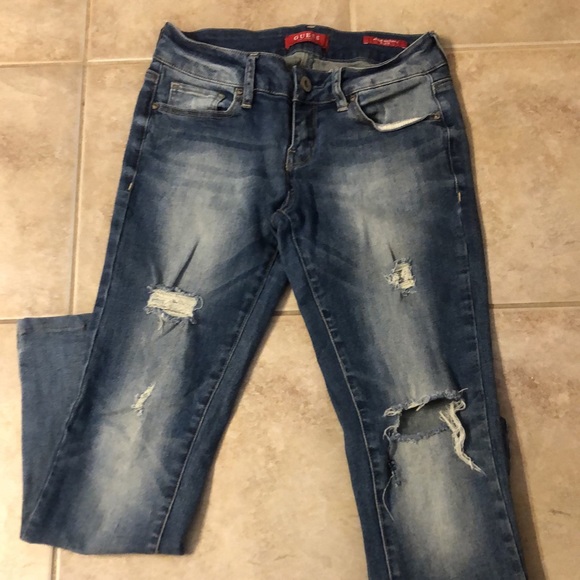 Women’s guess jeans - Picture 2 of 11